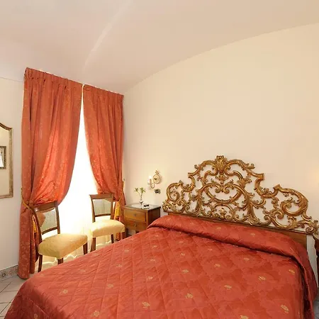 Del Duca فندق مبيت وإفطار 3*